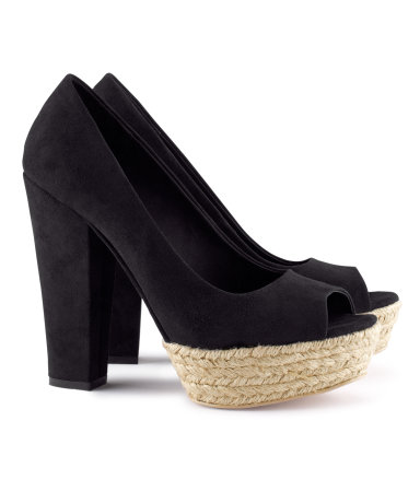Platform court shoes